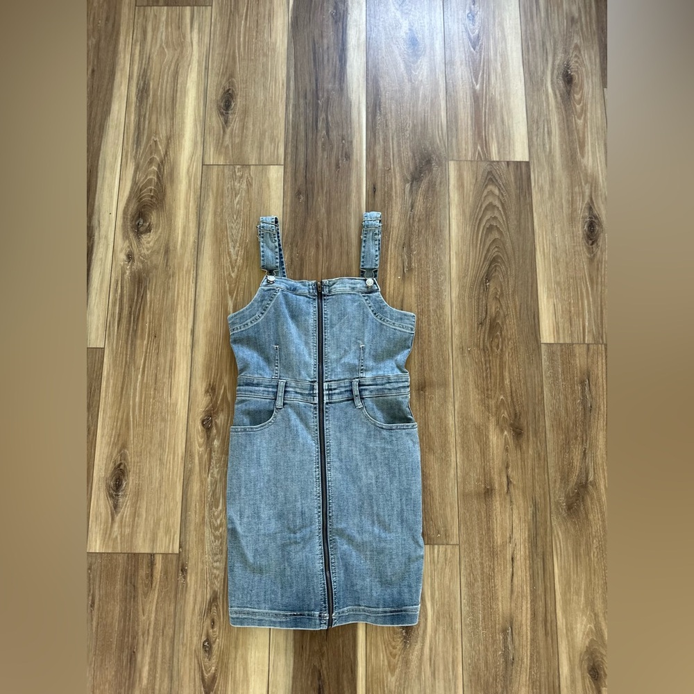 American Eagle Outfitters women’s Denim Overall dress size 4 - Picture 2 of 6